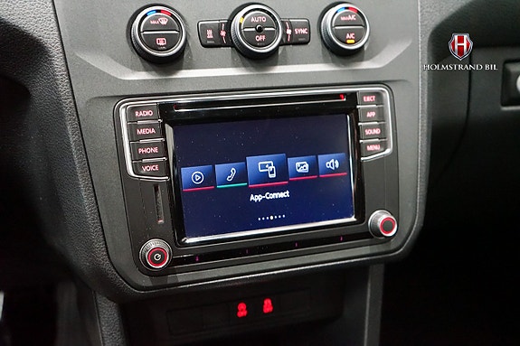 Volkswagen Caddy Maxi 17 of 21