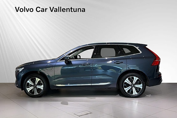 Volvo XC60 3 of 17
