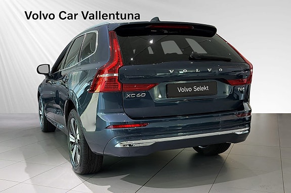 Volvo XC60 4 of 17