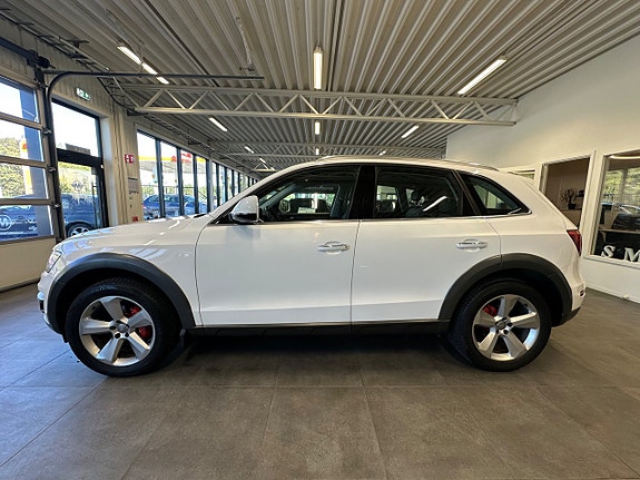Audi Q5 3 of 24