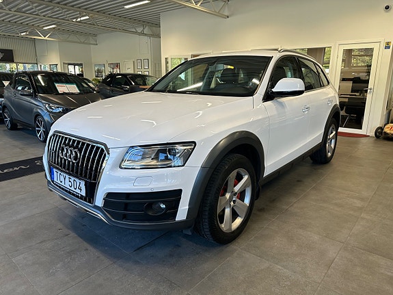 Audi Q5 2 of 24
