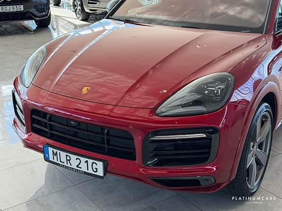 Porsche Cayenne 20 of 23