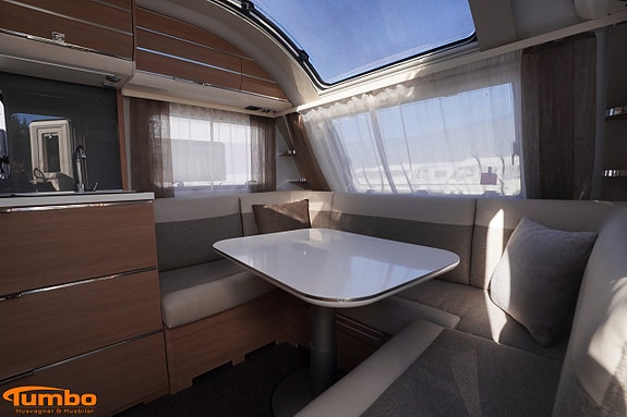 Adria ADORA 572 UT 3 of 17