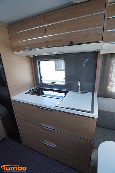 Adria ADORA 572 UT 7 of 17