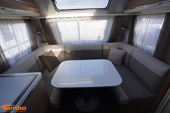 Adria ADORA 572 UT 6 of 17