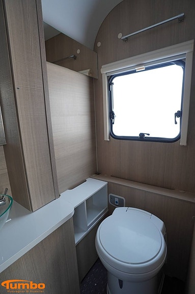 Adria ADORA 572 UT 14 of 17