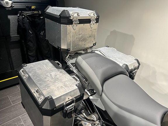 BMW R1250GSA /Väskor/Performance/Gott skick 13 of 15