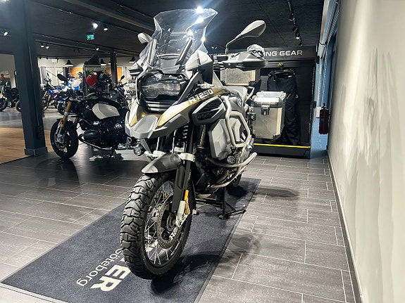 BMW R1250GSA /Väskor/Performance/Gott skick 2 of 15