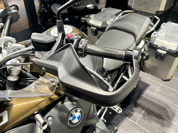 BMW R1250GSA /Väskor/Performance/Gott skick 9 of 15