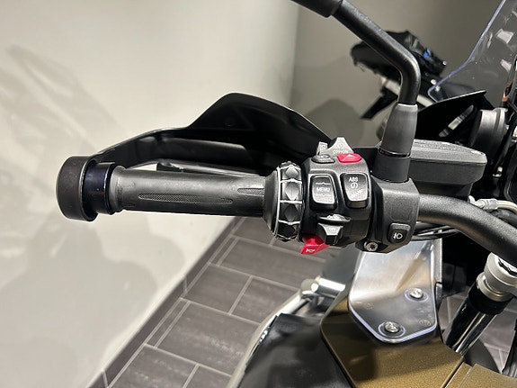 BMW R1250GSA /Väskor/Performance/Gott skick 7 of 15