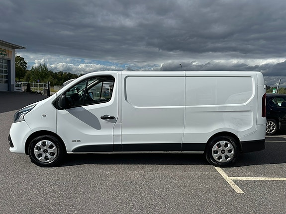Renault Trafic 6 of 19