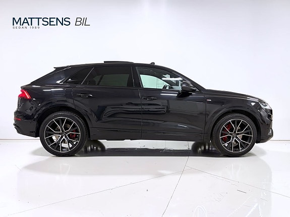 Audi Q8 26 of 29