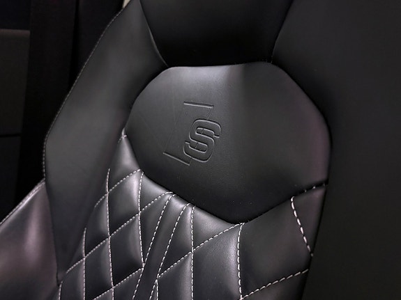 Audi Q8 5 of 30