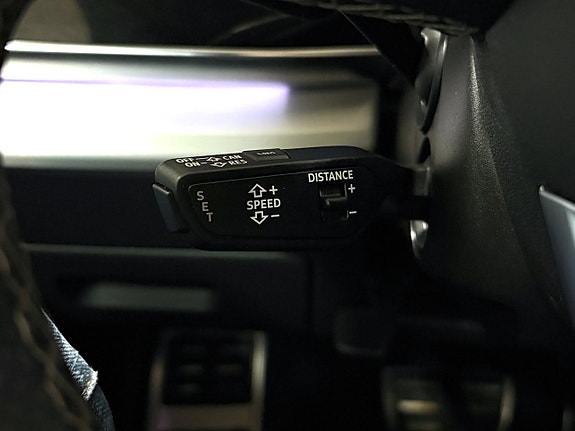 Audi Q8 10 of 29