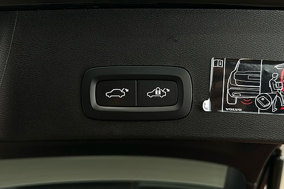 Volvo XC40 15 of 26