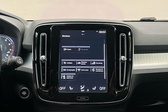 Volvo XC40 22 of 26