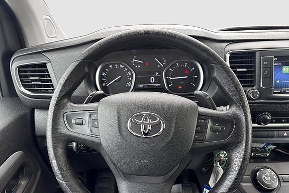 Toyota Proace Verso 10 of 12