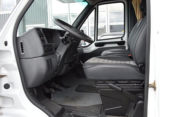 Dethleffs Campervan 6 of 19