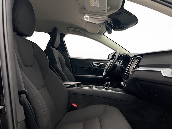 Volvo V60 Cross Country 28 of 30