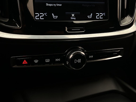 Volvo V60 Cross Country 26 of 30
