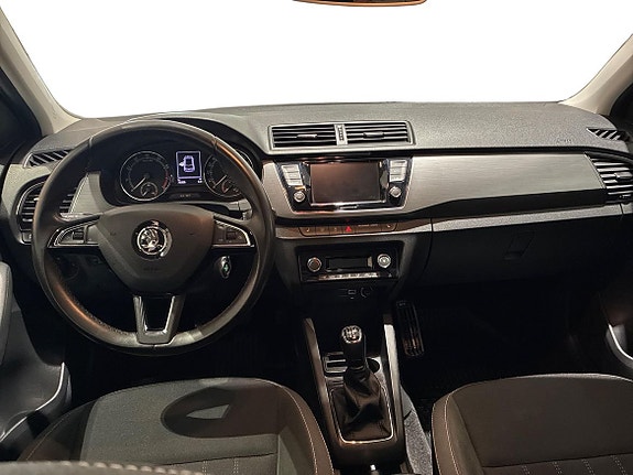 Skoda Fabia 5 of 17