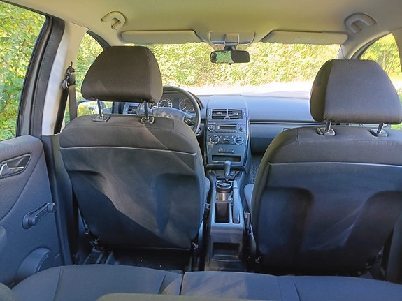 Mercedes-Benz A160 14 of 17