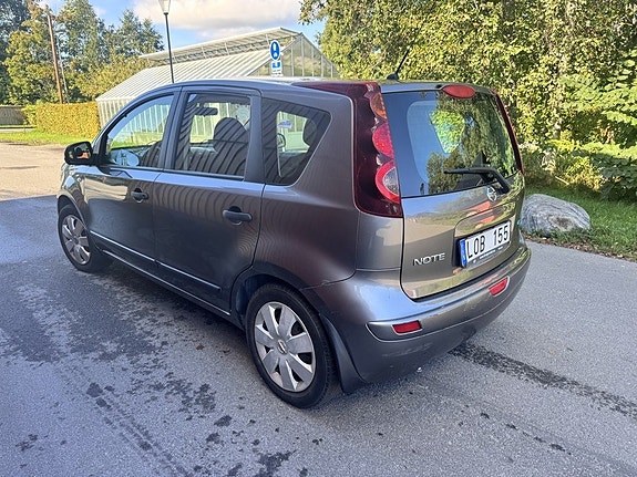 Nissan Note 2 of 6