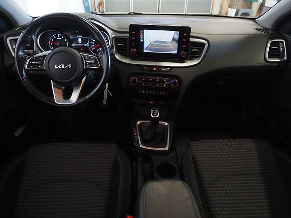Kia Ceed 15 of 23