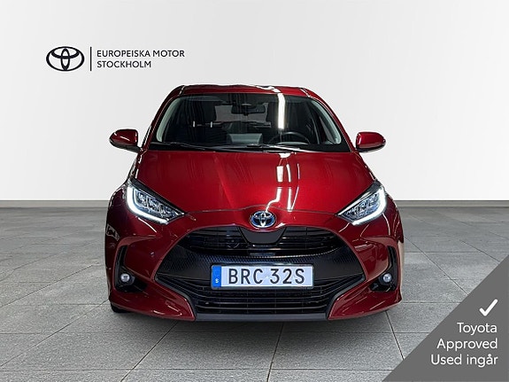 Toyota Yaris 5 of 13