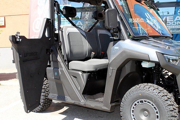 CFMOTO U6 EV | HEL ELEKTRISK UTV / ATV | PLOGKAMPANJ 12 of 29