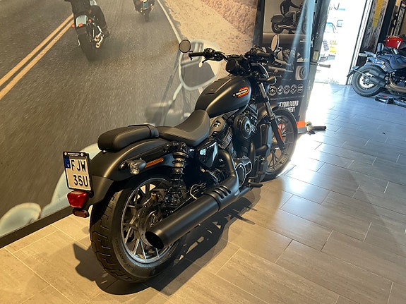 Harley-Davidson Nightster Special 3 of 7