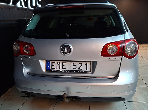 Volkswagen Passat 8 of 9