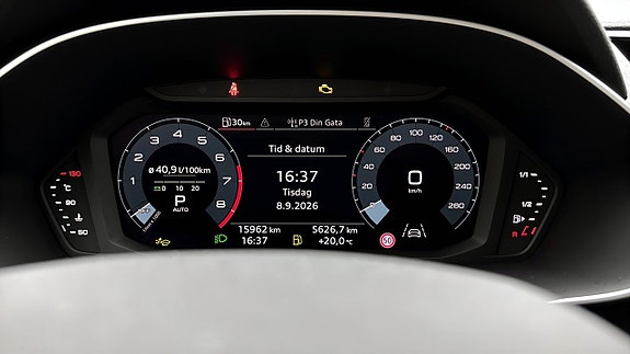 Audi Q3 9 of 15