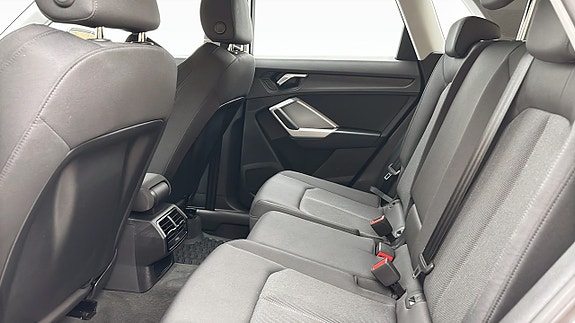 Audi Q3 15 of 15