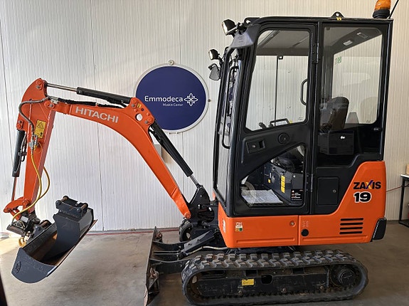 Hitachi ZX19-5A CR – Minigrävare- endast 1 599 timmar!