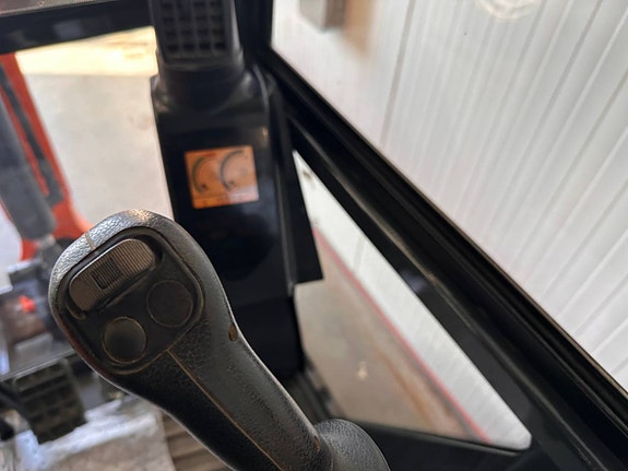 Hitachi ZX19-5A CR – Minigrävare- endast 1 599 timmar! 10 of 11