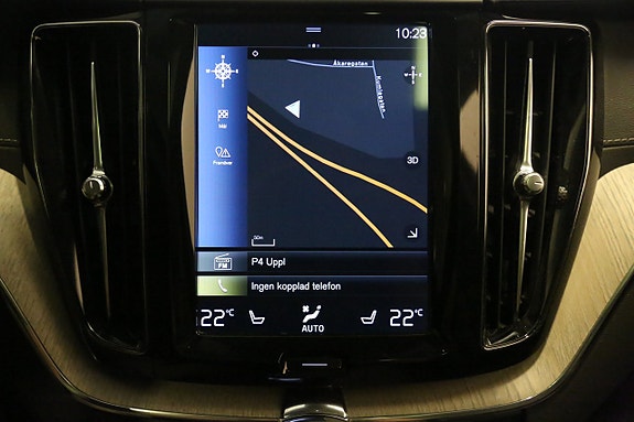 Volvo XC60 24 of 30