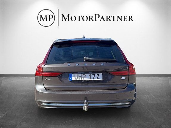 Volvo V90 7 of 18