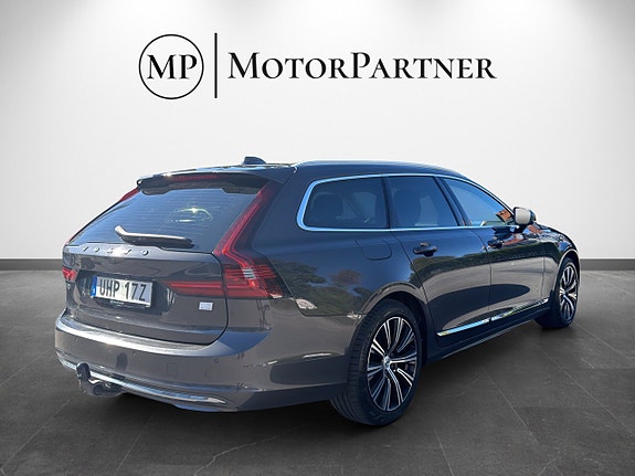 Volvo V90 8 of 18