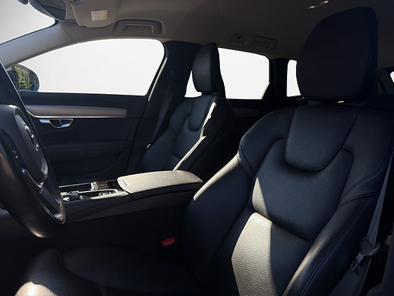 Volvo V90 10 of 18