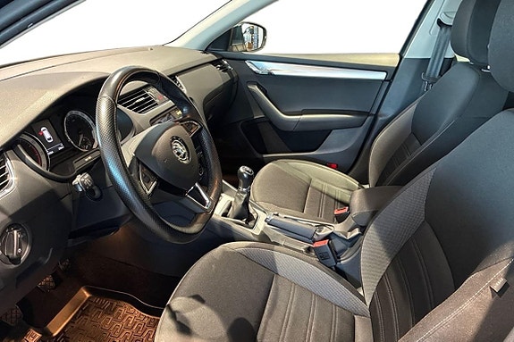Skoda Octavia 9 of 17