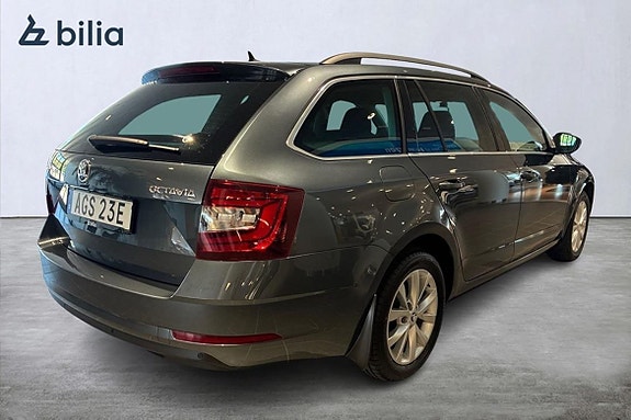 Skoda Octavia 7 of 17