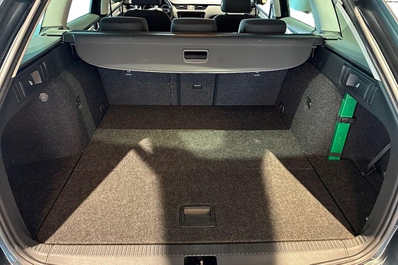 Skoda Octavia 14 of 17