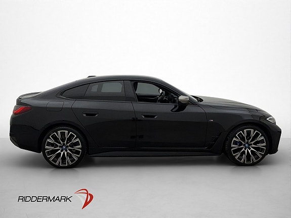 BMW i4 9 of 30