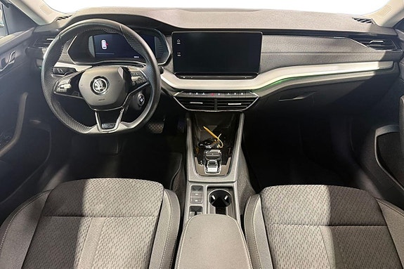 Skoda Octavia 8 of 15