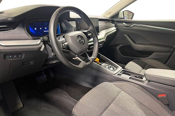 Skoda Octavia 10 of 15
