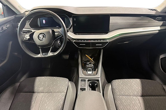 Skoda Octavia 7 of 15