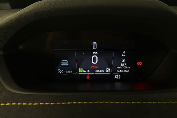 Skoda Enyaq RS 13 of 16