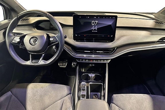 Skoda Enyaq 7 of 15