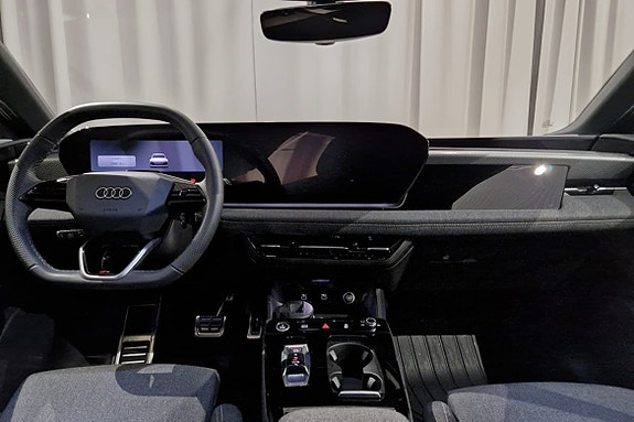 Audi A6 9 of 17